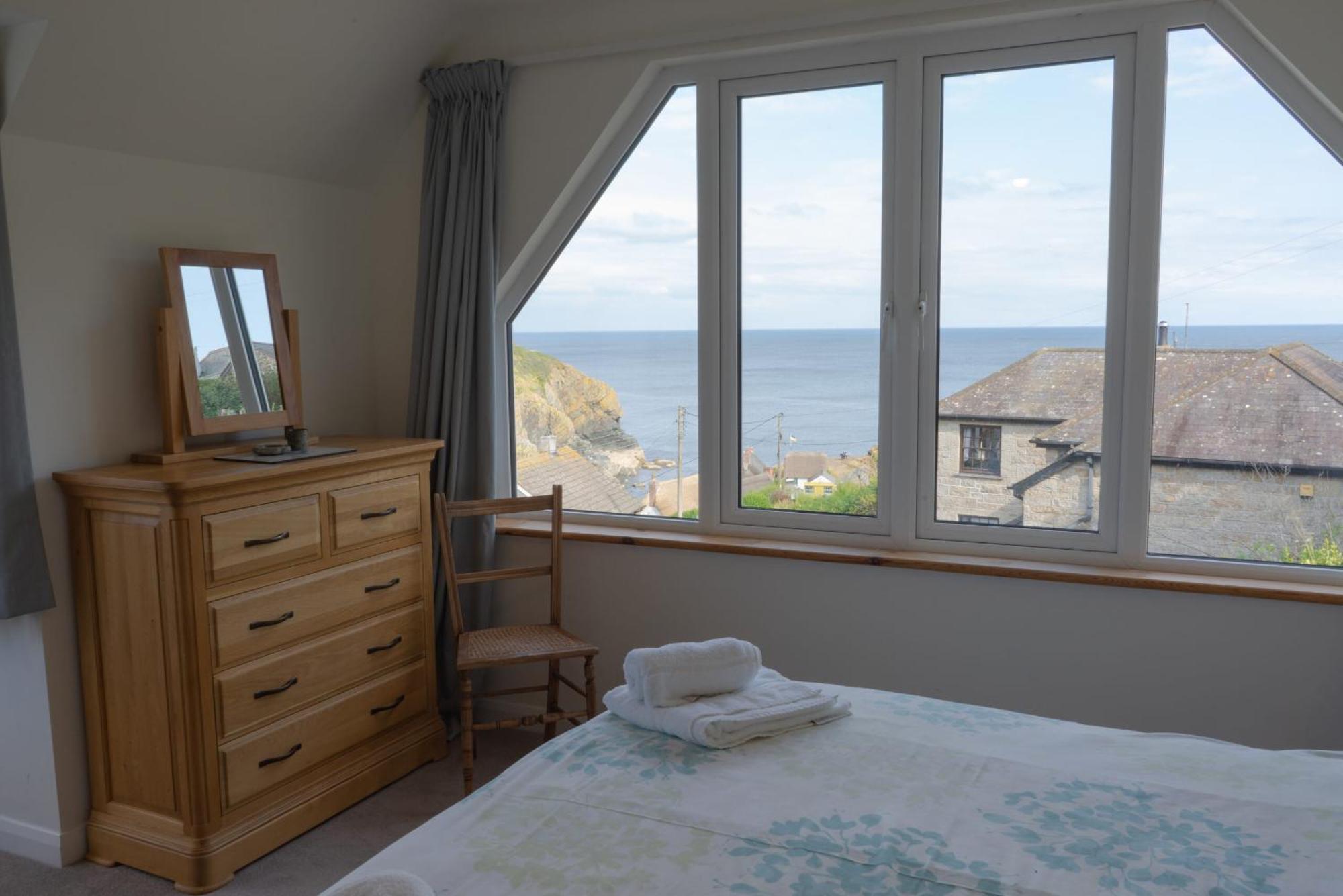 Spinnaker Cadgwith Holiday Home Экстерьер фото